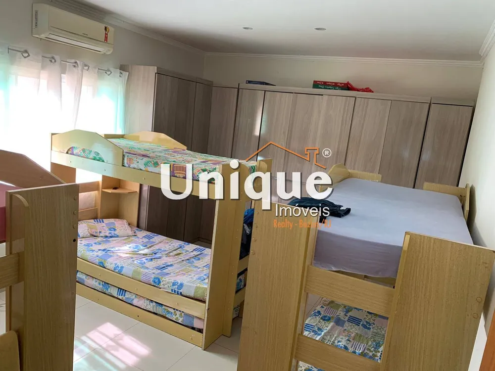 Casa, 3 quartos, 260 m² - Foto 11