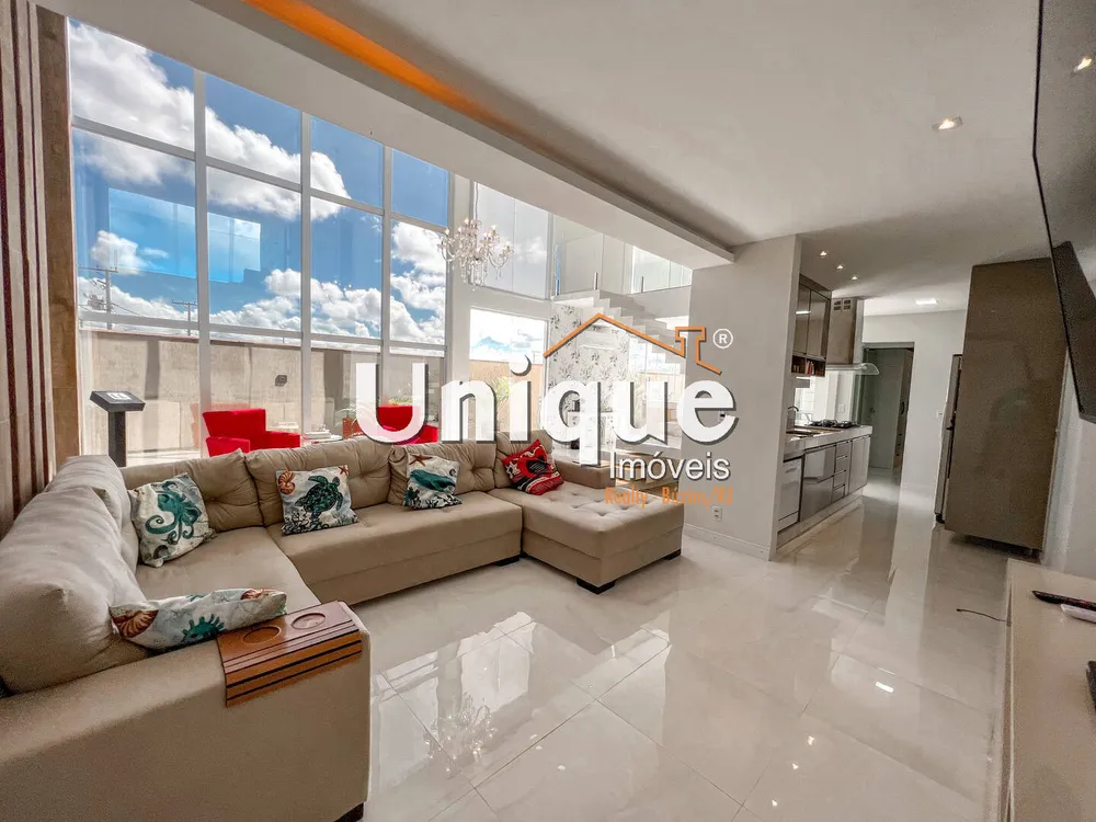 Casa, 3 quartos, 211 m² - Foto 19