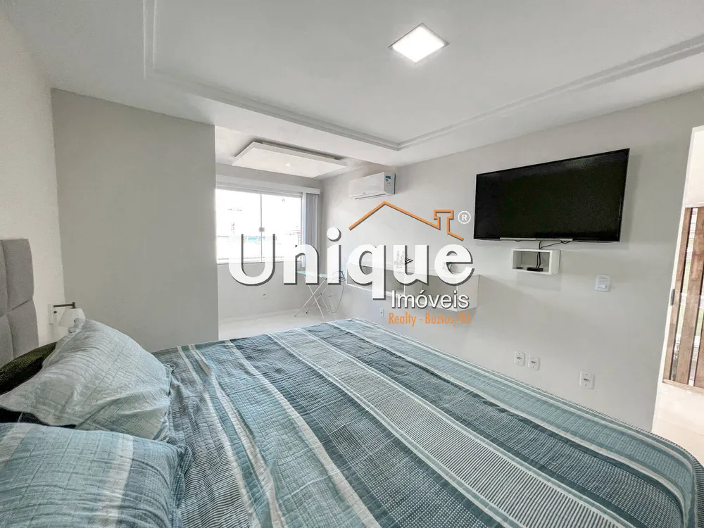 Casa, 3 quartos, 211 m² - Foto 4