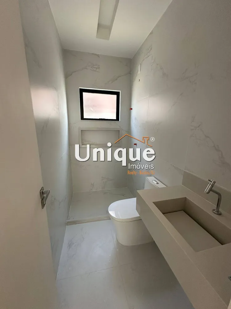 Casa, 3 quartos, 252 m² - Foto 11
