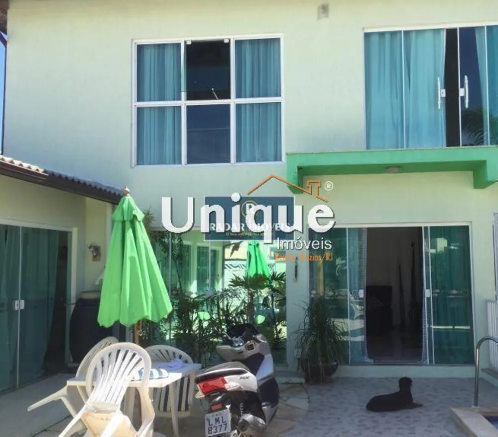 Casa, 4 quartos, 172 m² - Foto 1