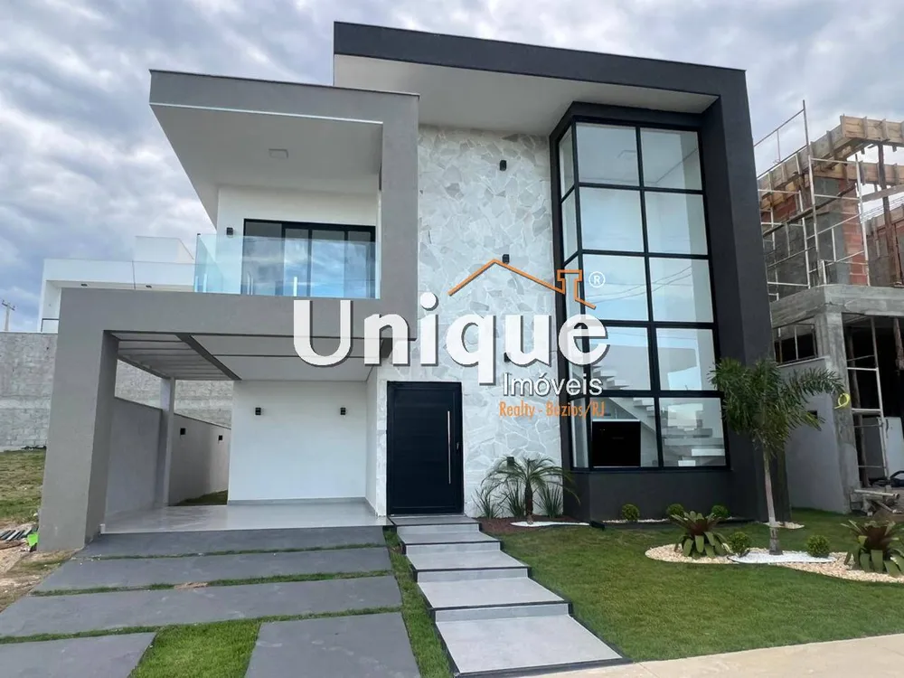 Casa, 3 quartos, 252 m² - Foto 1
