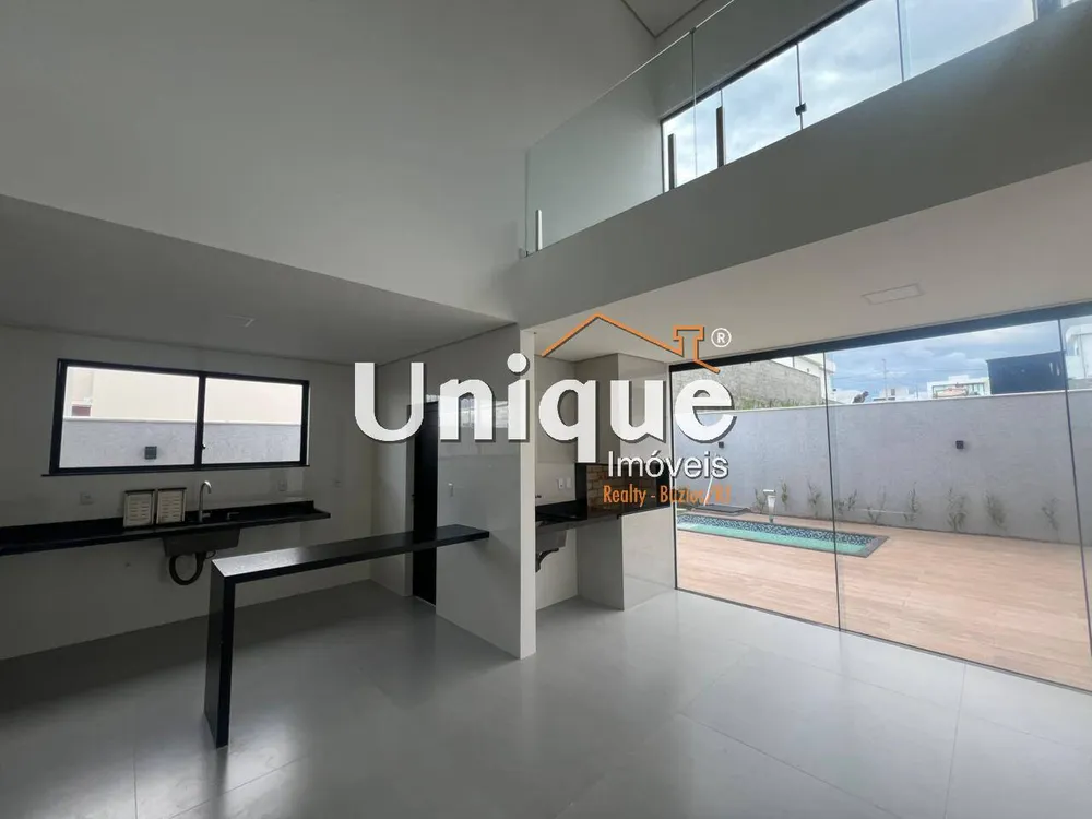 Casa, 3 quartos, 252 m² - Foto 10