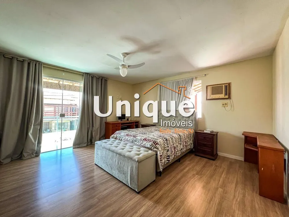 Casa, 3 quartos, 239 m² - Foto 13