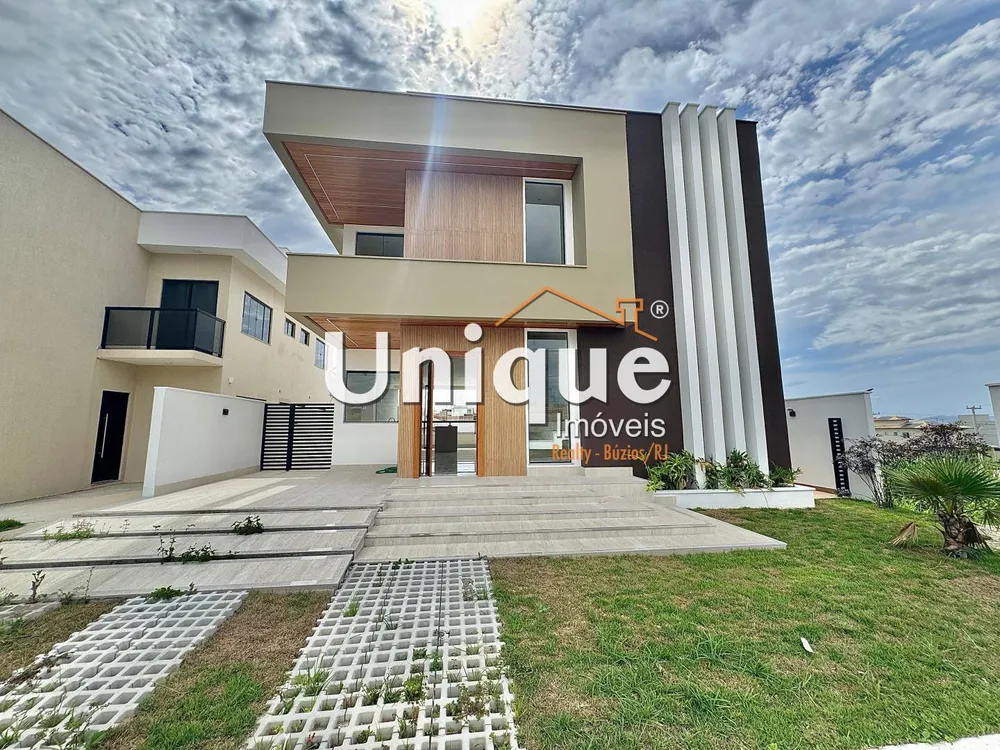 Casa, 3 quartos, 252 m² - Foto 1