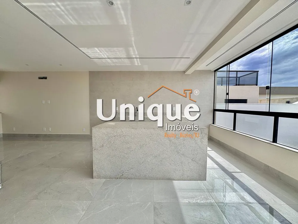 Casa, 3 quartos, 252 m² - Foto 13