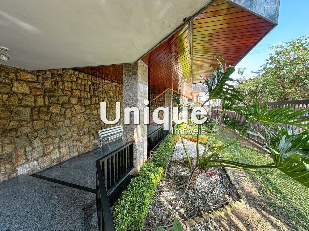 Apartamento à venda com 3 quartos, 130m² - Foto 4