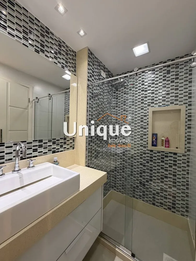 Apartamento, 3 quartos, 220 m² - Foto 11
