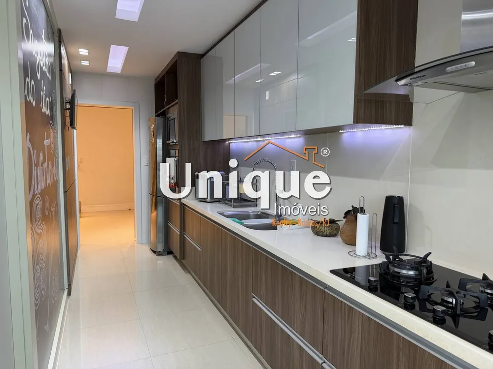 Apartamento, 3 quartos, 220 m² - Foto 5