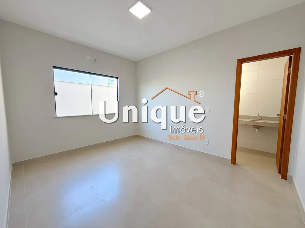 Casa, 3 quartos, 252 m² - Foto 12