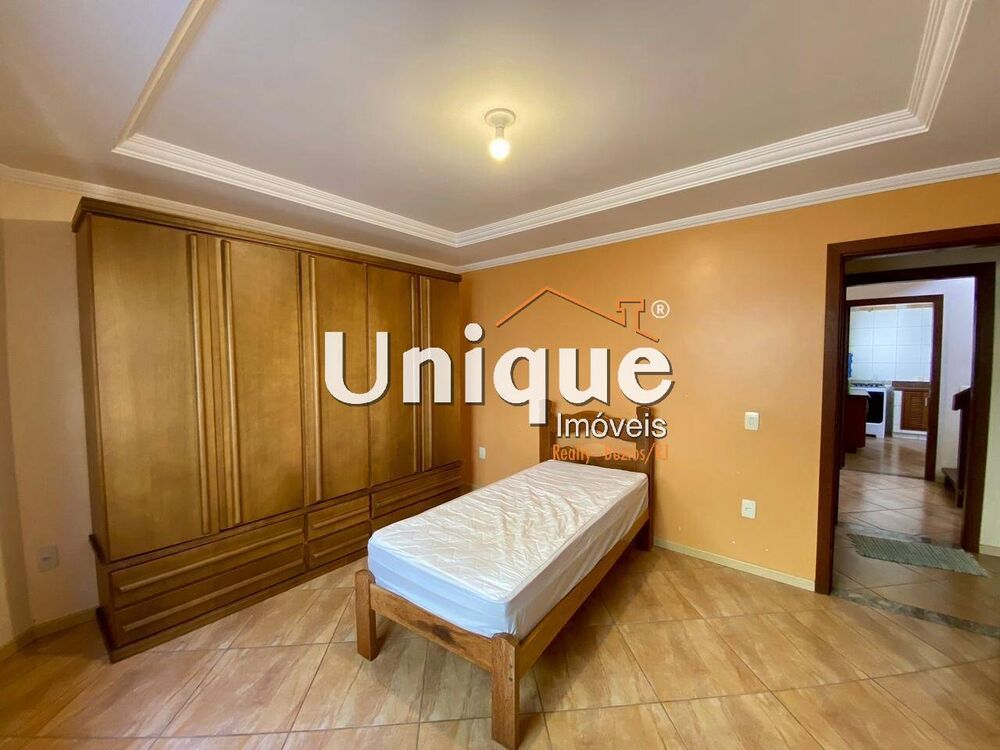 Casa à venda com 5 quartos, 392m² - Foto 3