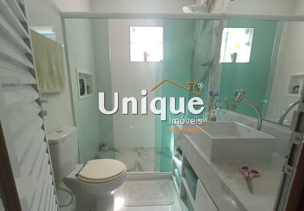Casa, 5 quartos, 250 m² - Foto 4