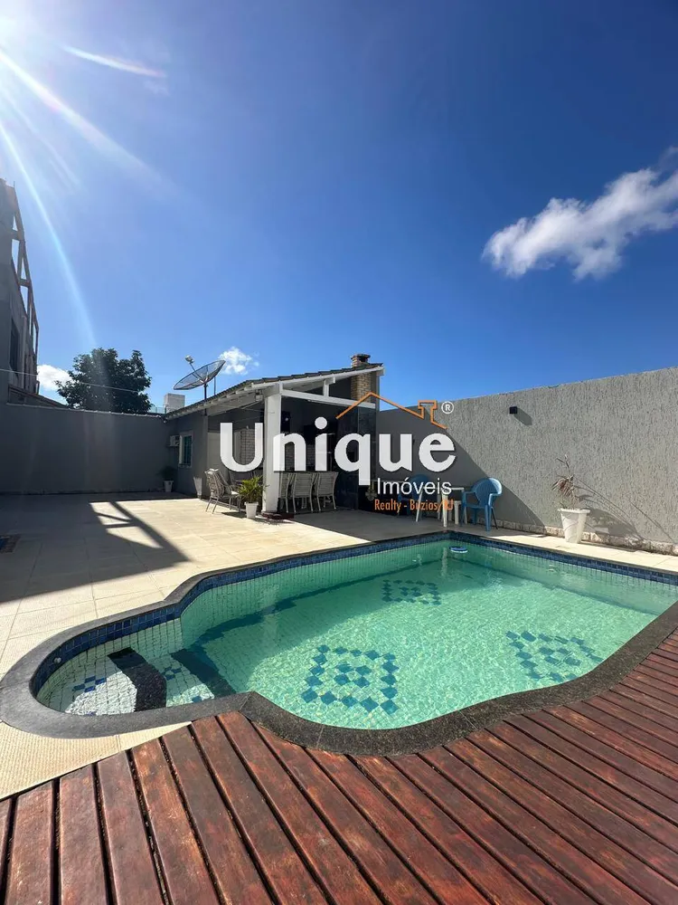 Casa, 4 quartos, 360 m² - Foto 1