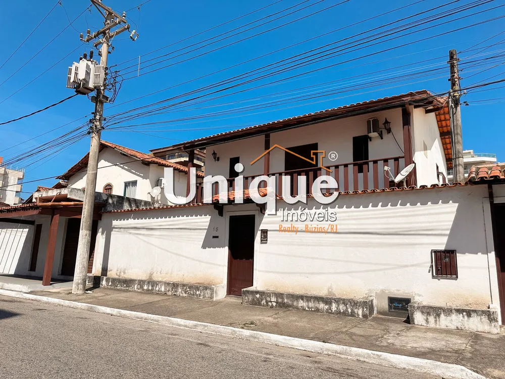 Casa, 4 quartos, 200 m² - Foto 1