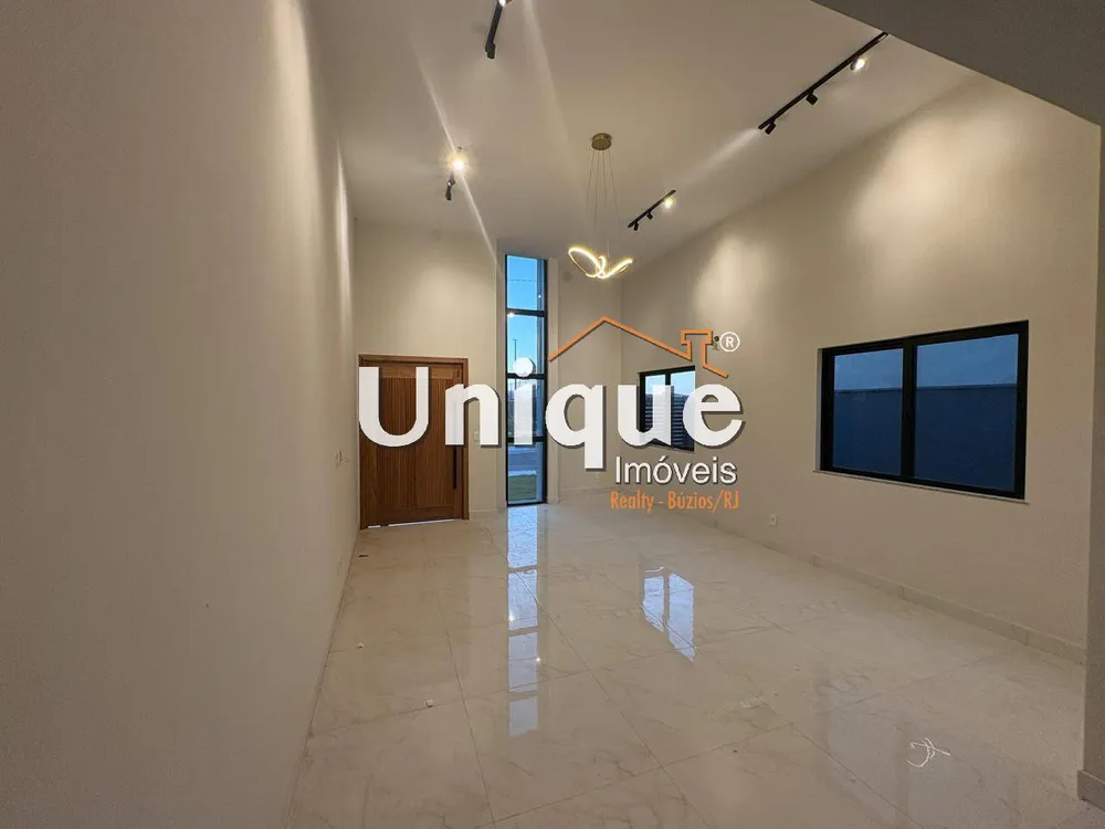 Casa, 3 quartos, 252 m² - Foto 2