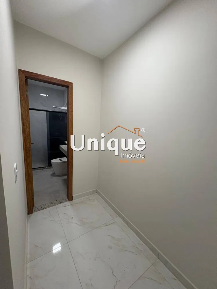 Casa, 3 quartos, 252 m² - Foto 8