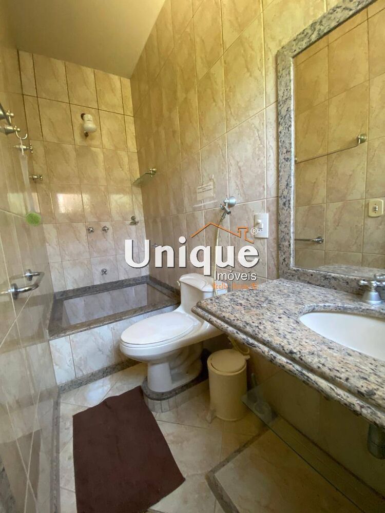 Casa à venda com 4 quartos, 200m² - Foto 8