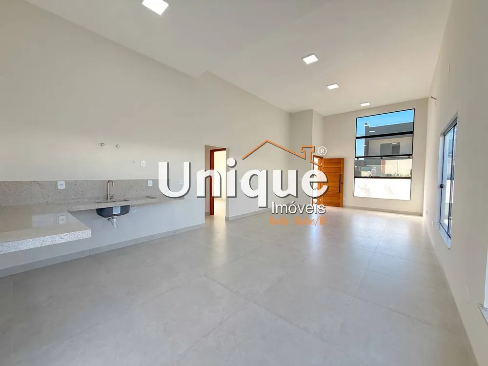 Casa, 3 quartos, 252 m² - Foto 6