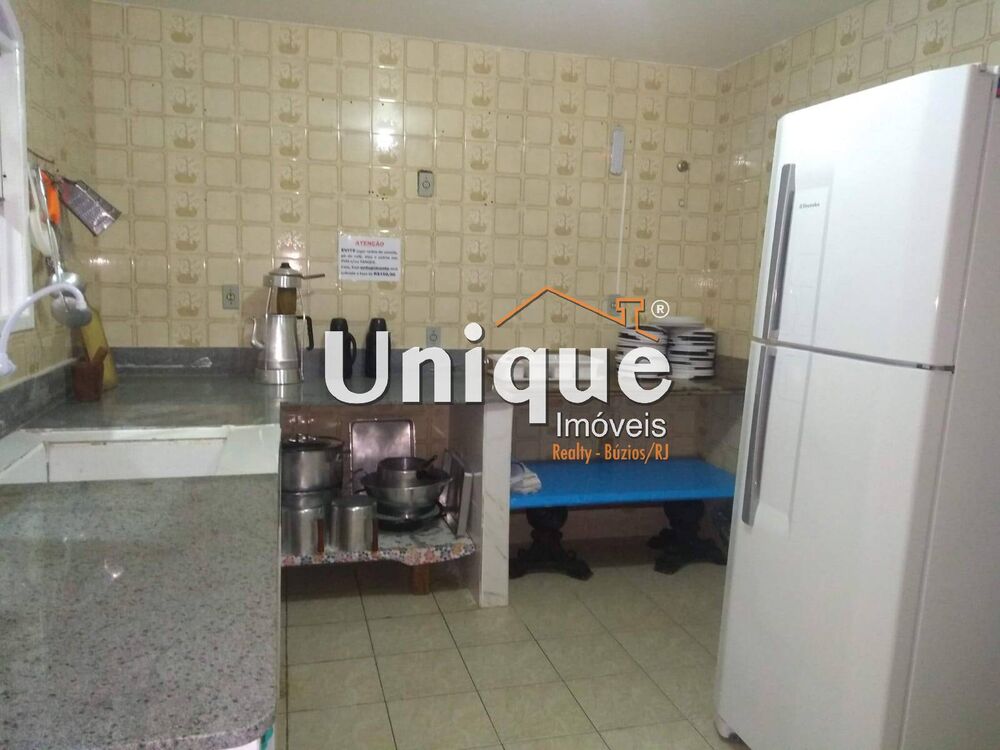 Casa à venda com 11 quartos, 400m² - Foto 3