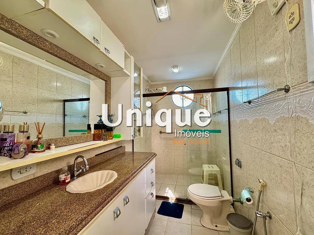 Casa, 6 quartos, 280 m² - Foto 21