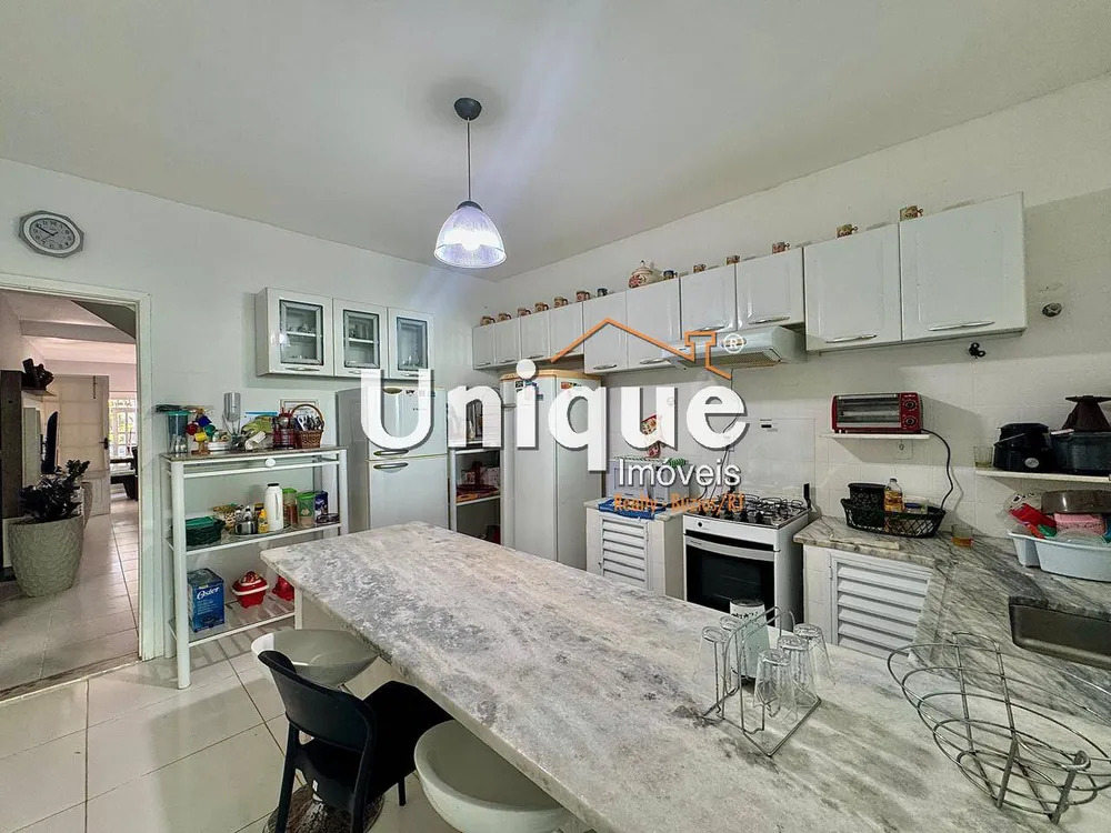 Casa, 6 quartos, 280 m² - Foto 16