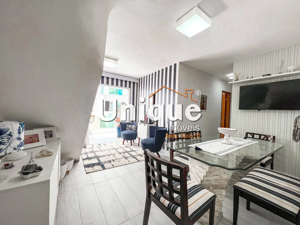 Cobertura, 3 quartos, 190 m² - Foto 2