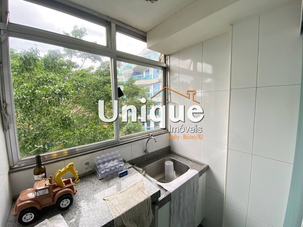 Apartamento à venda com 3 quartos, 180m² - Foto 3