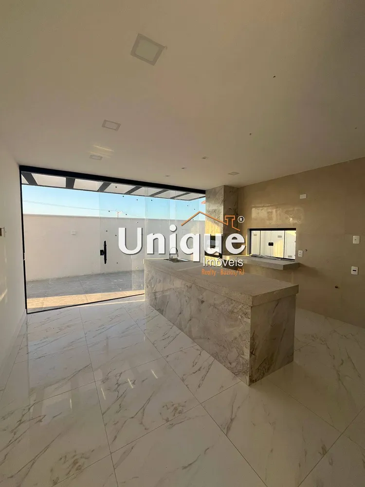 Casa, 3 quartos, 252 m² - Foto 16