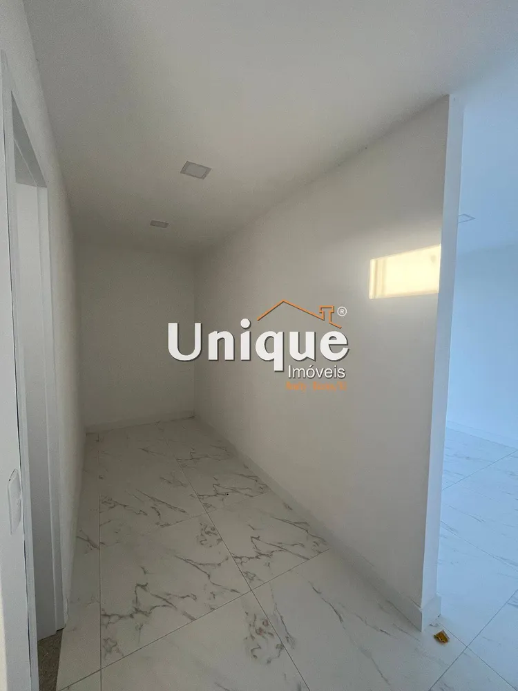 Casa, 3 quartos, 252 m² - Foto 14