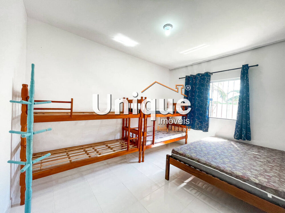 Casa à venda com 5 quartos, 115m² - Foto 9