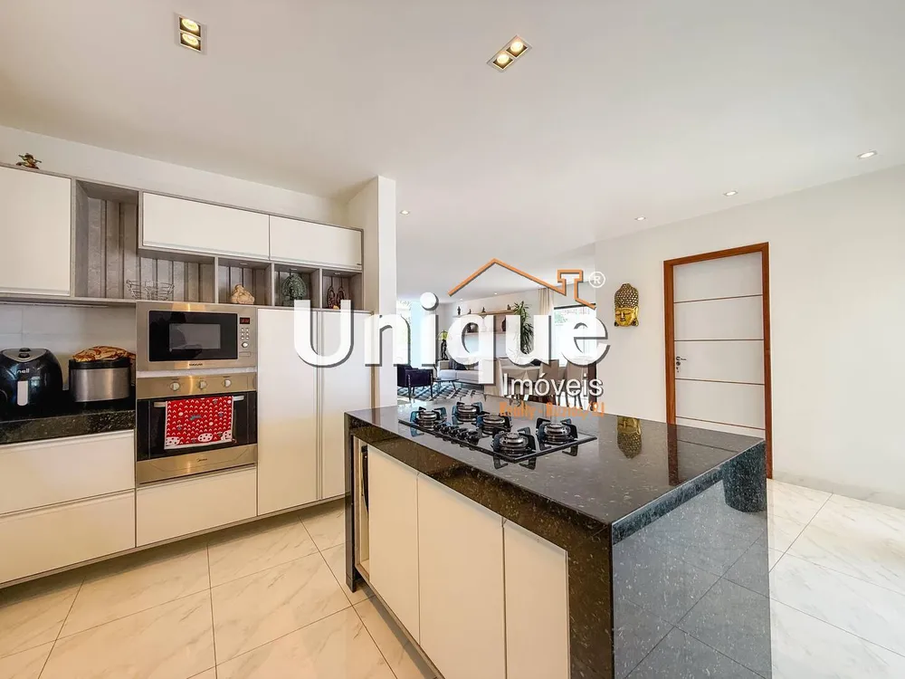 Casa, 3 quartos, 220 m² - Foto 11