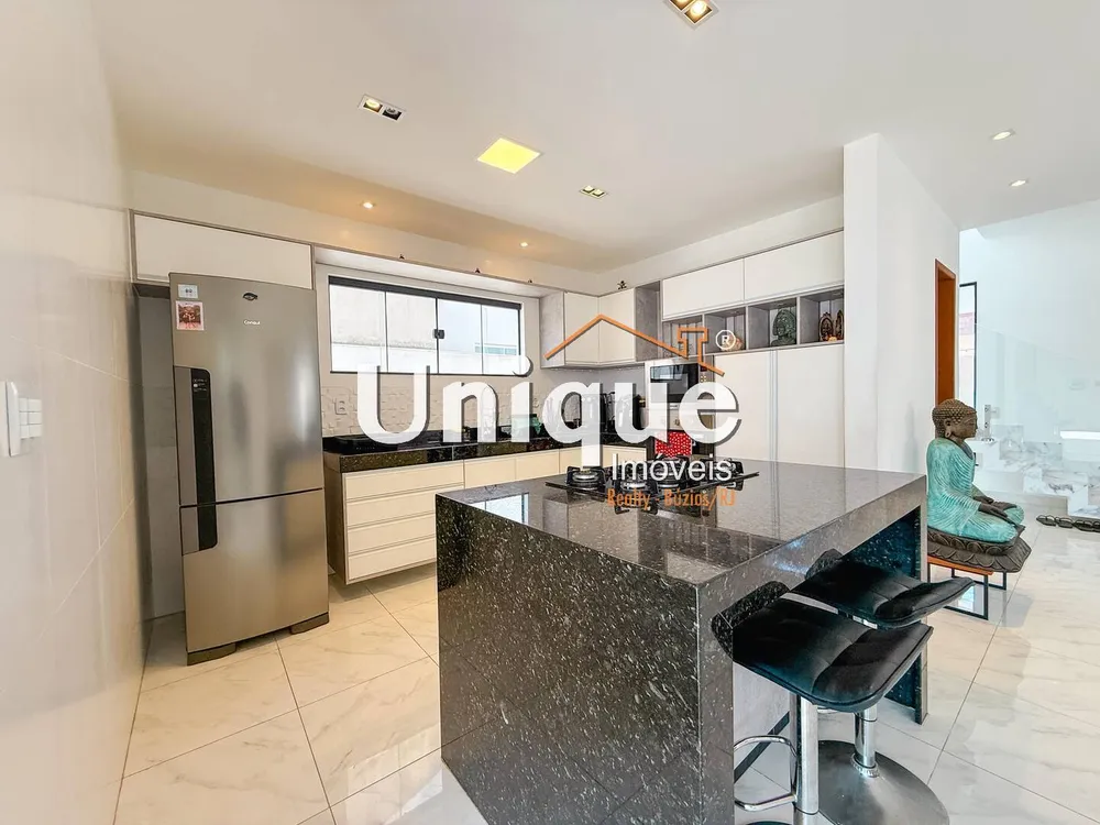 Casa, 3 quartos, 220 m² - Foto 12