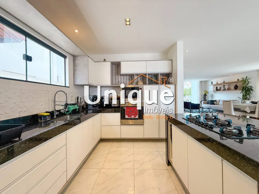 Casa, 3 quartos, 220 m² - Foto 10