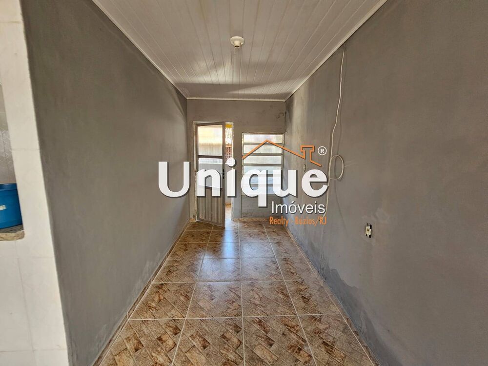 Casa à venda com 1 quarto, 80m² - Foto 3