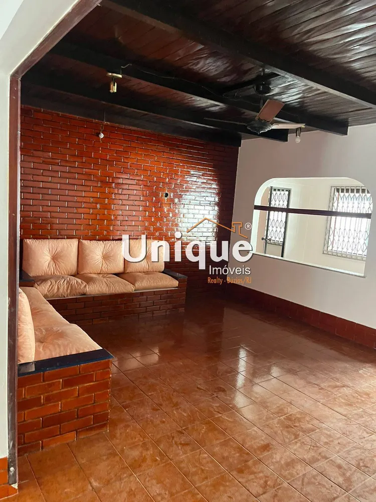 Casa, 3 quartos, 210 m² - Foto 2