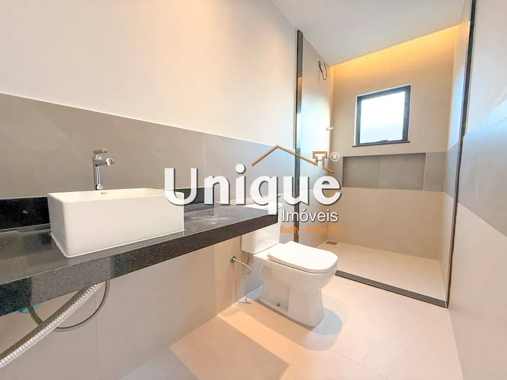 Casa, 3 quartos, 252 m² - Foto 32