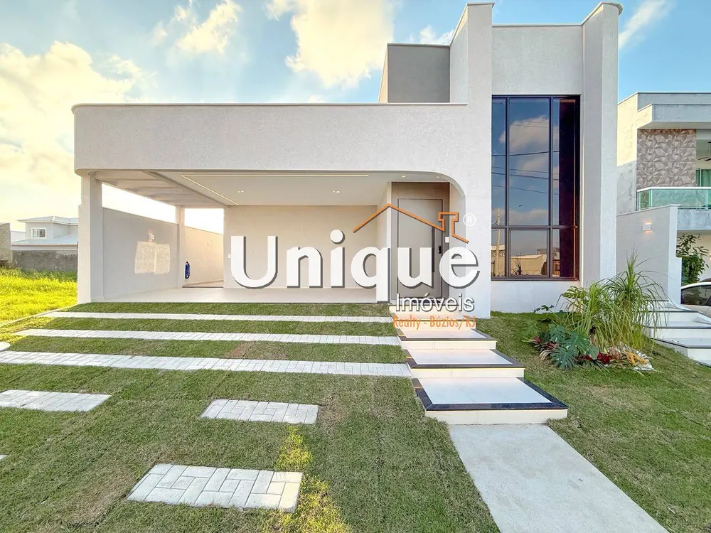 Casa, 3 quartos, 252 m² - Foto 1