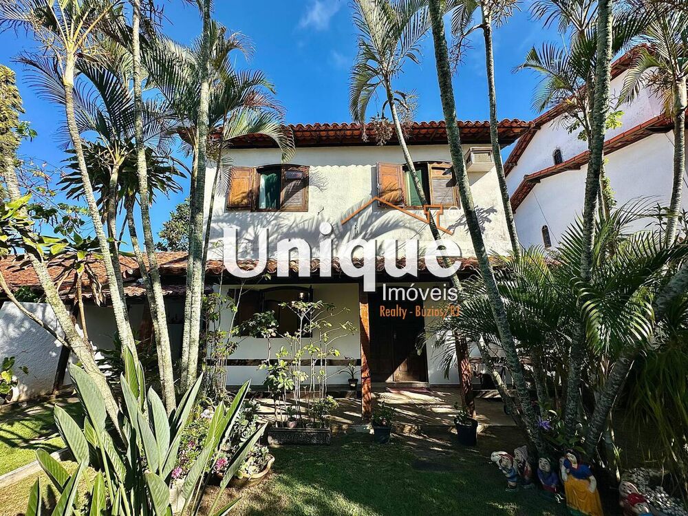 Casa, 4 quartos, 187 m² - Foto 1