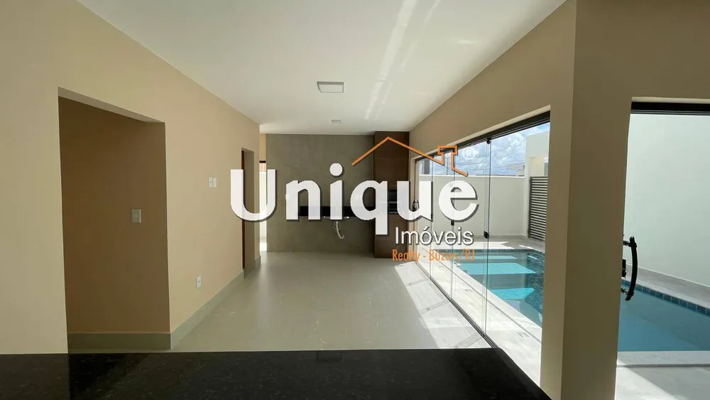 Casa, 3 quartos, 252 m² - Foto 15