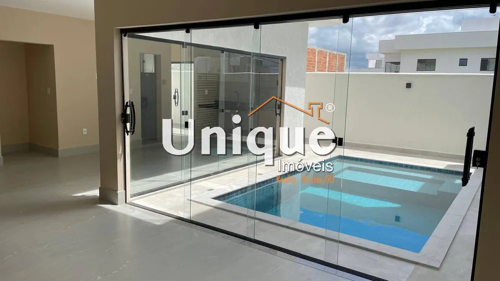 Casa, 3 quartos, 252 m² - Foto 8
