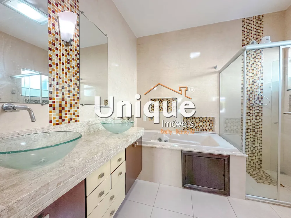 Casa, 5 quartos, 300 m² - Foto 15