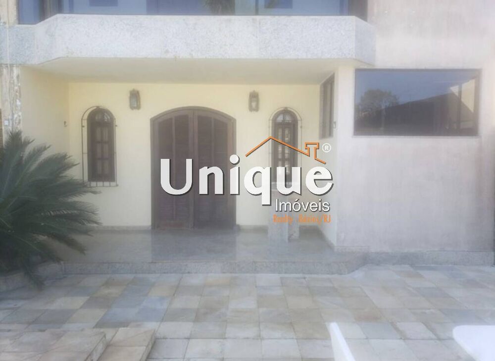 Casa, 3 quartos, 98 m² - Foto 1