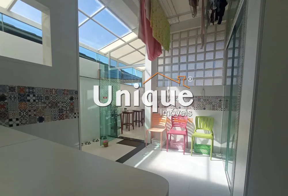 Casa, 5 quartos, 250 m² - Foto 20