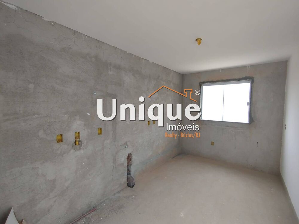 Casa à venda com 4 quartos, 220m² - Foto 4