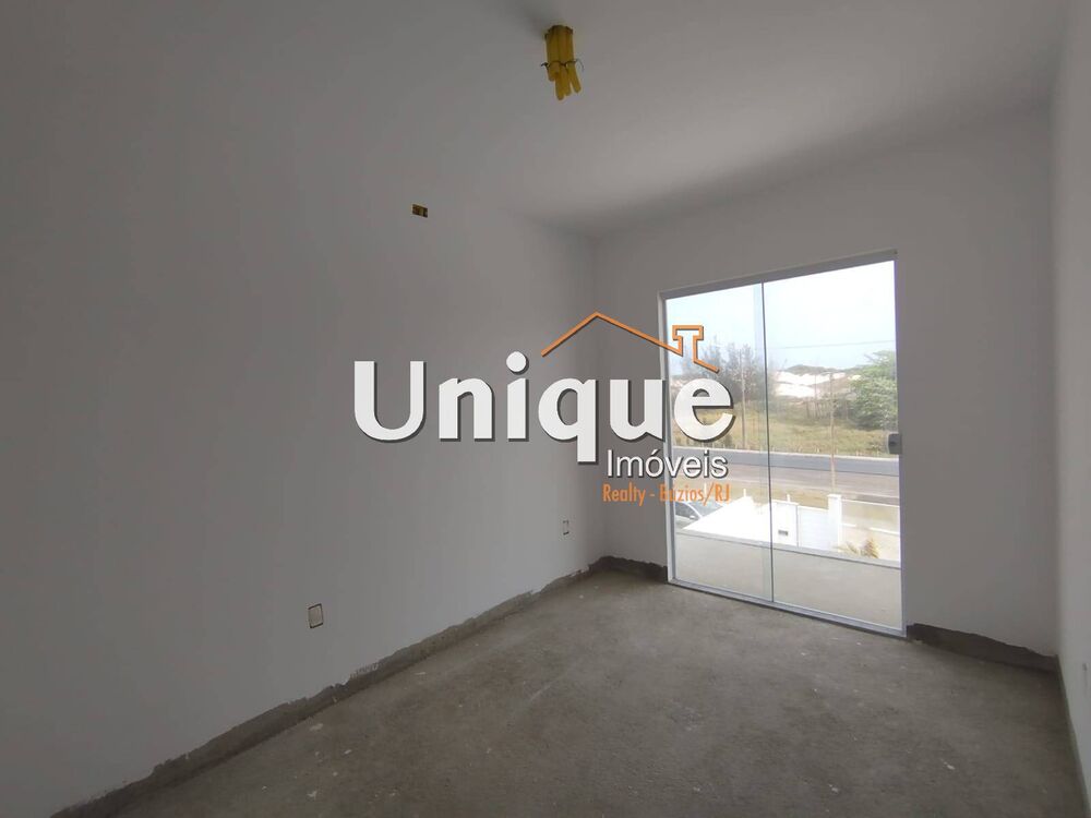 Casa à venda com 4 quartos, 220m² - Foto 11