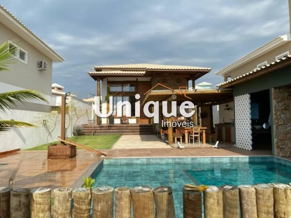 Casa, 3 quartos, 380 m² - Foto 1