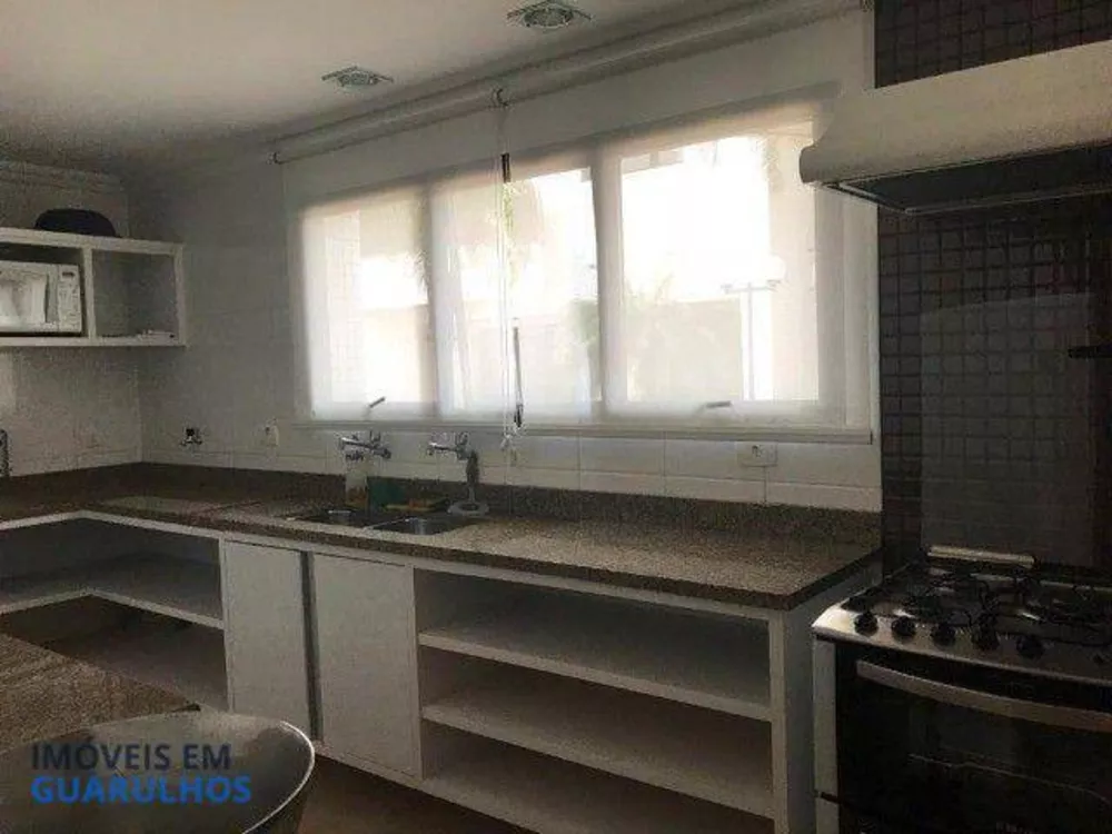 Apartamento à venda com 3 quartos, 200m² - Foto 3