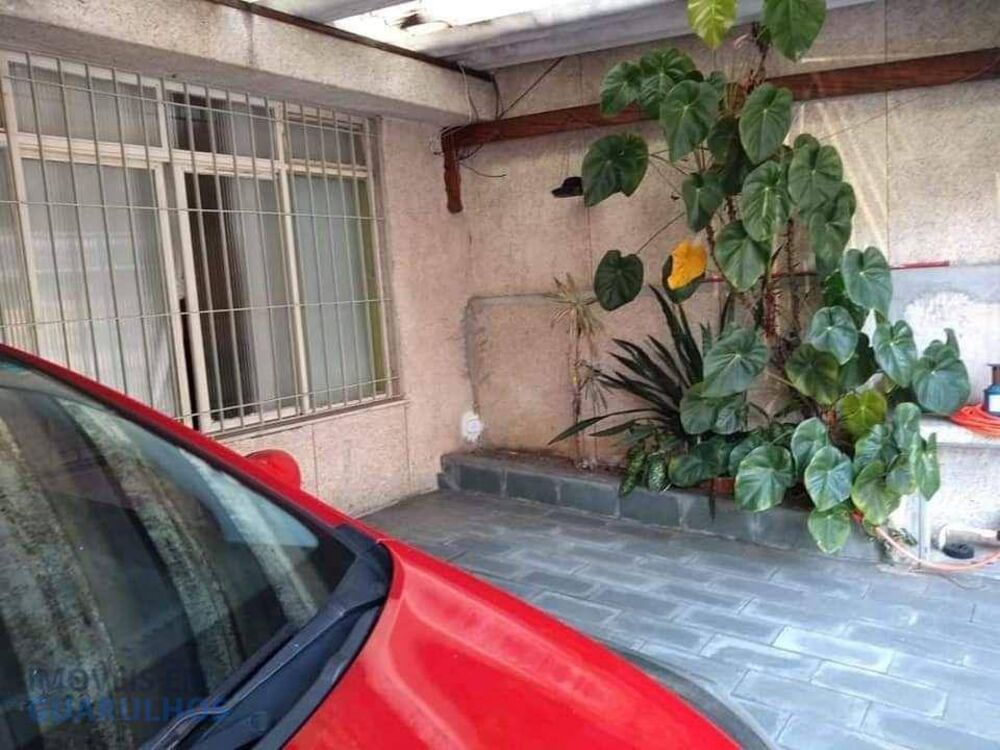 Casa à venda com 3 quartos, 169m² - Foto 8