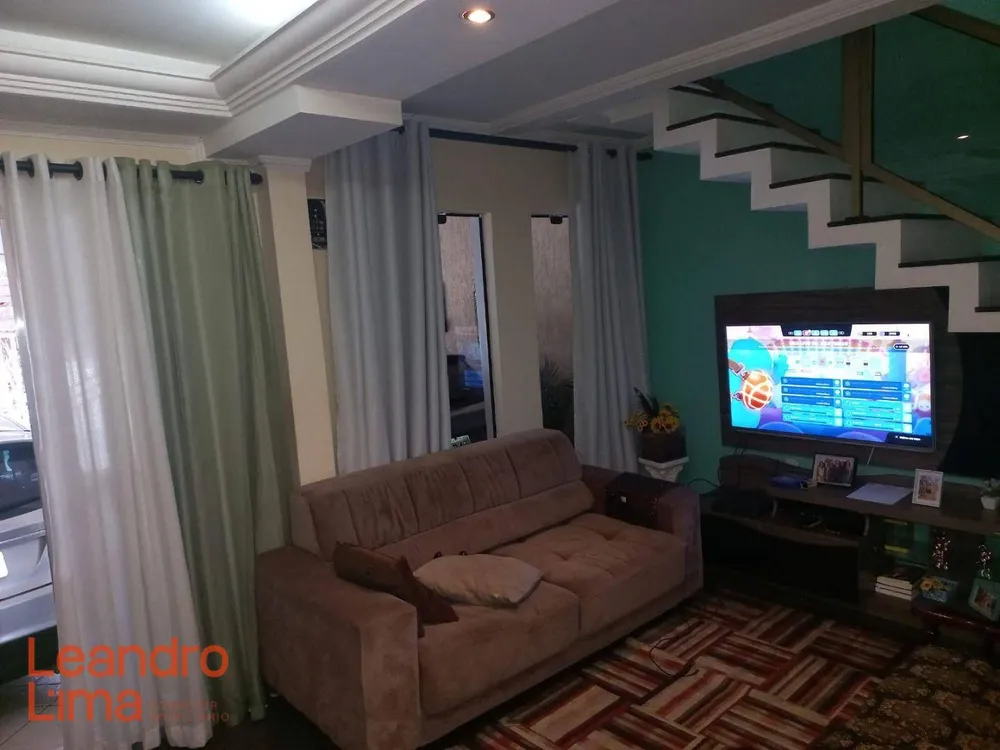 Casa, 5 quartos, 200 m² - Foto 4