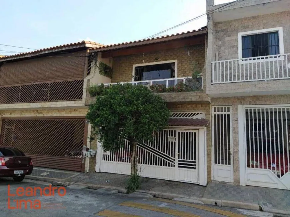 Casa, 5 quartos, 200 m² - Foto 1